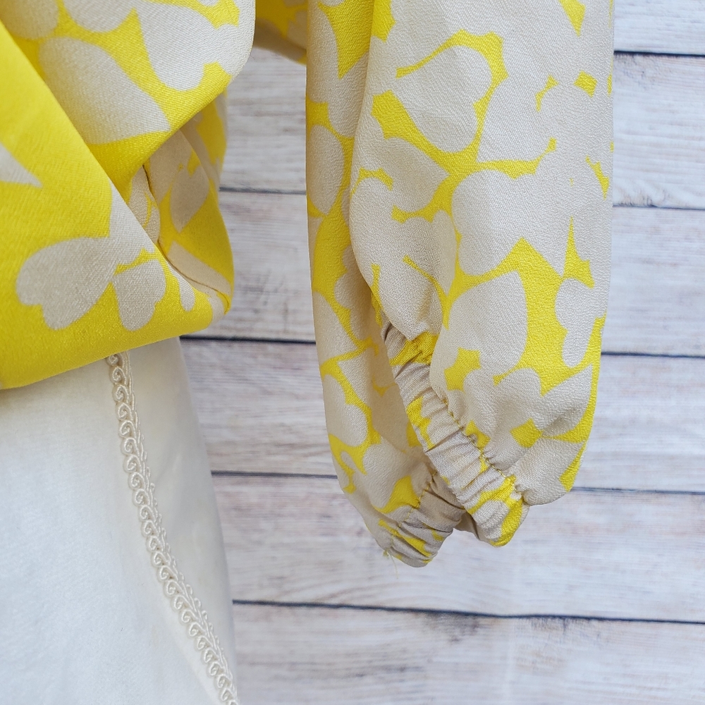 Express Yellow And Beige Patterned Chiffon Blouse - image 3